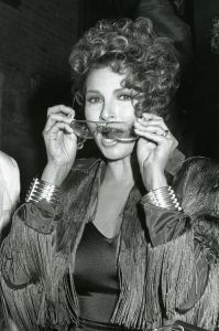 Raquel Welch  1987.jpg
